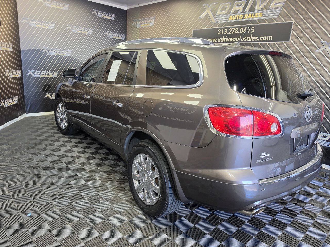 Used 2012 Buick Enclave Premium FWD image 9