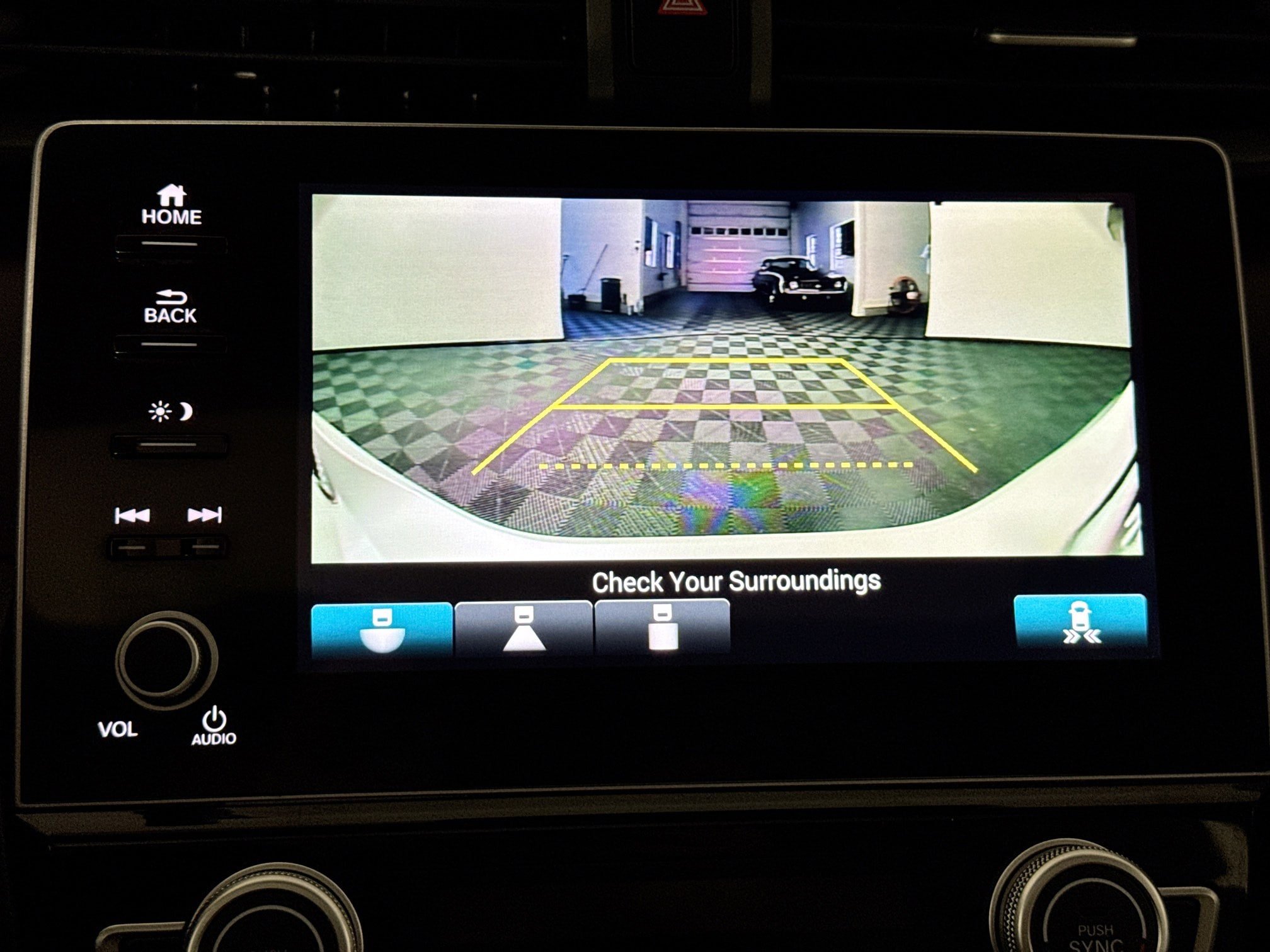 Used 2021 Honda Insight Touring image 27