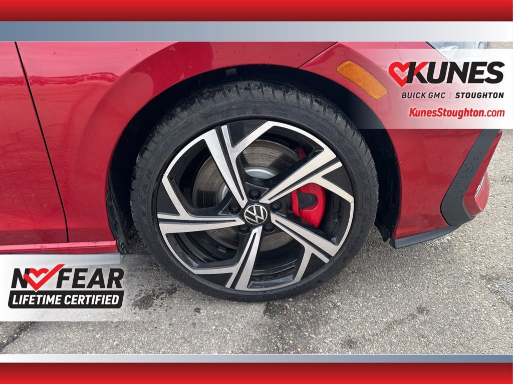 Used 2025 Volkswagen GTI SE image 15