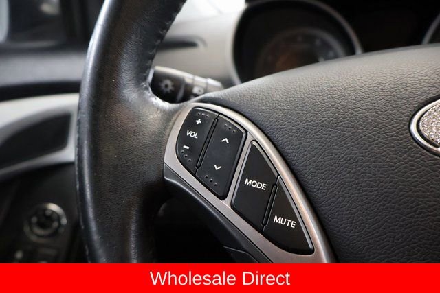 Used 2013 Hyundai Elantra Limited FWD image 18