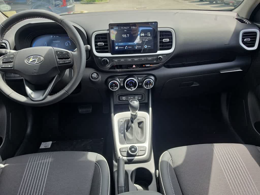 New 2026 Hyundai Venue SEL FWD image 18