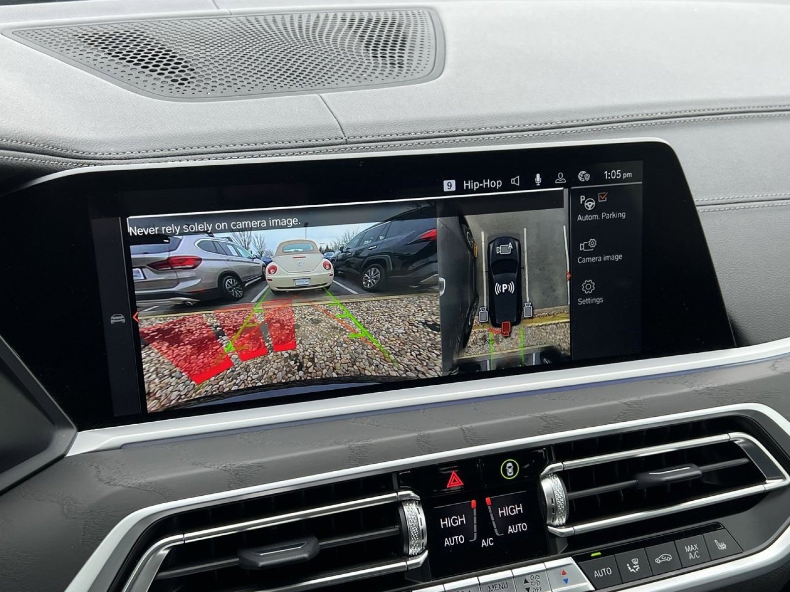 Used 2022 BMW X7 xDrive40i w/ Premium Package image 16