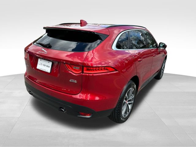 Used 2019 Jaguar F-PACE Premium image 5