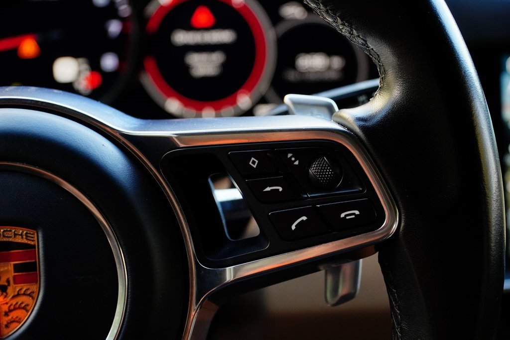 Used 2019 Porsche Cayenne S image 21