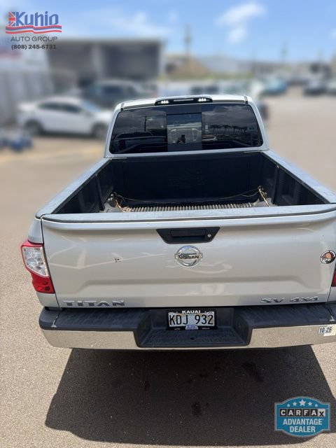 Used 2017 Nissan Titan SV AWD/4WD image 11