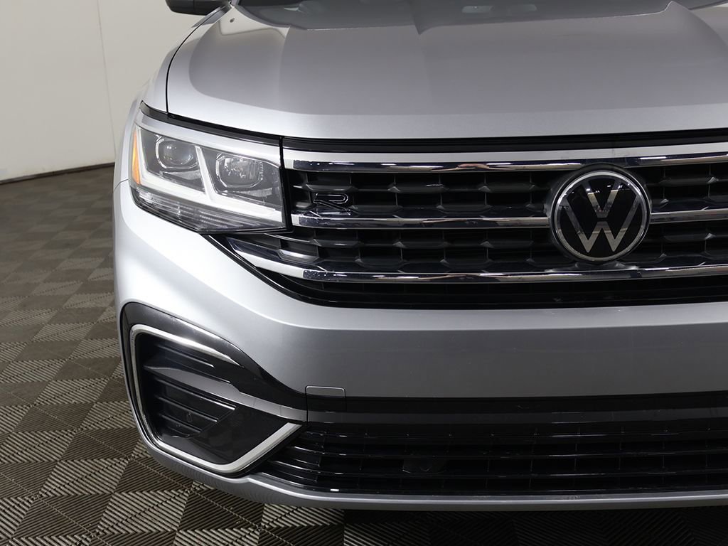 Used 2022 Volkswagen Atlas Cross Sport SEL R-Line image 15