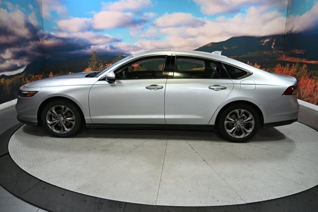 Used 2024 Honda Accord EX image 5