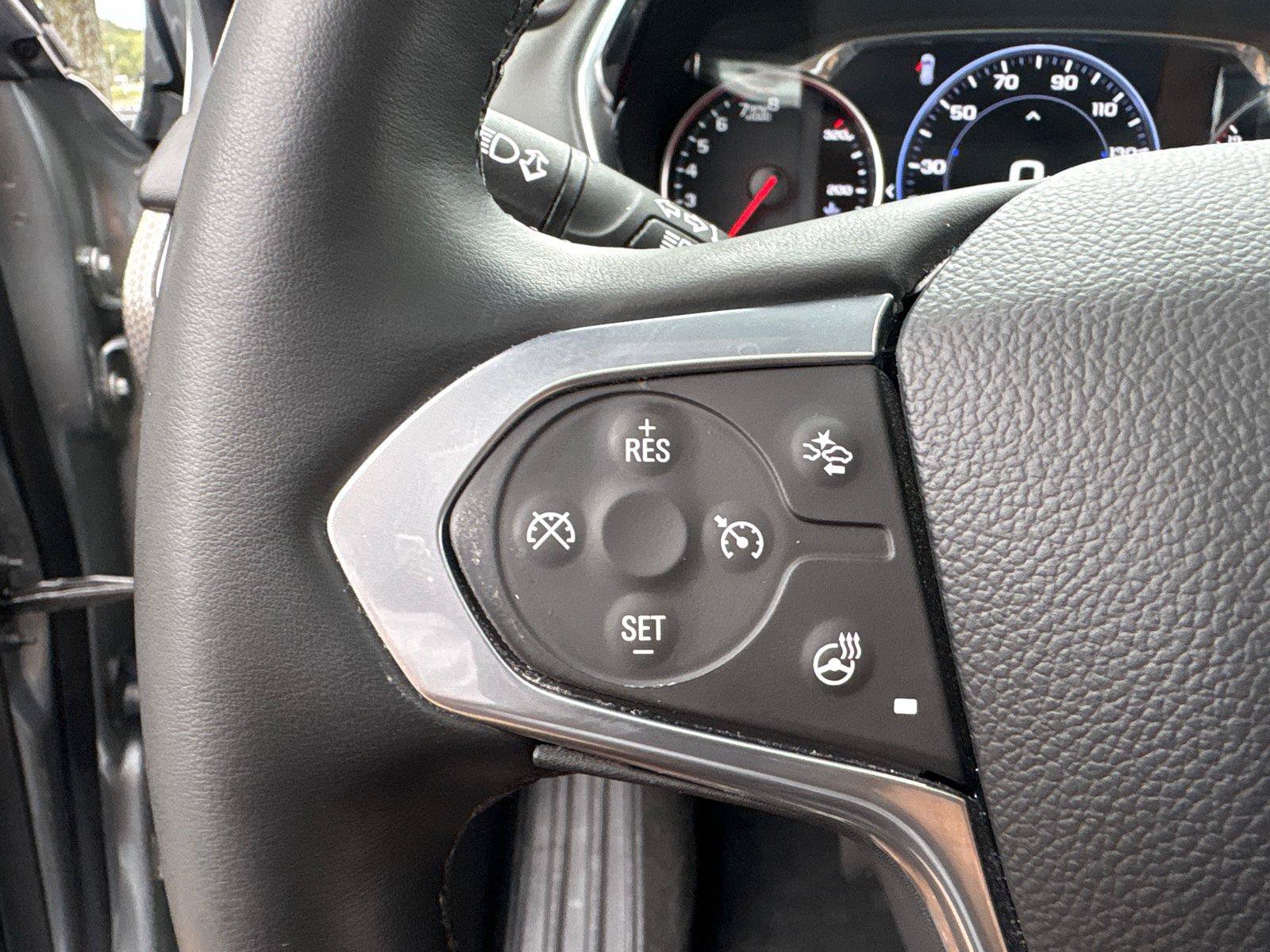 Used 2023 Chevrolet Traverse Premier AWD/4WD image 23