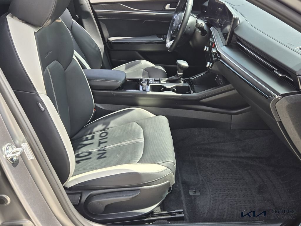 Certified 2025 Kia K5 GT-Line image 19