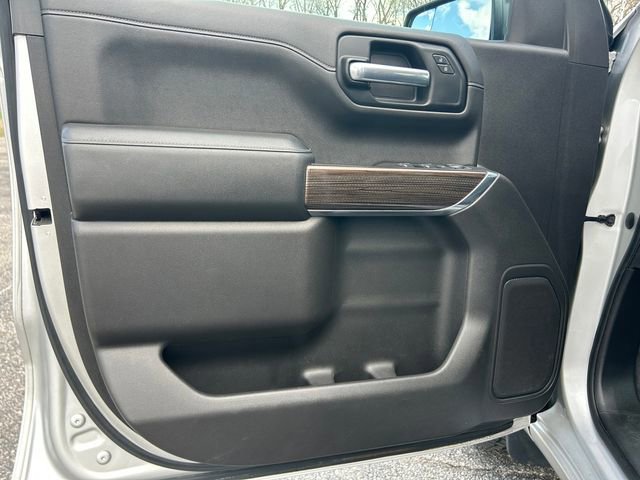 Used 2019 Chevrolet Silverado 1500 LT w/ All-Star Edition image 17