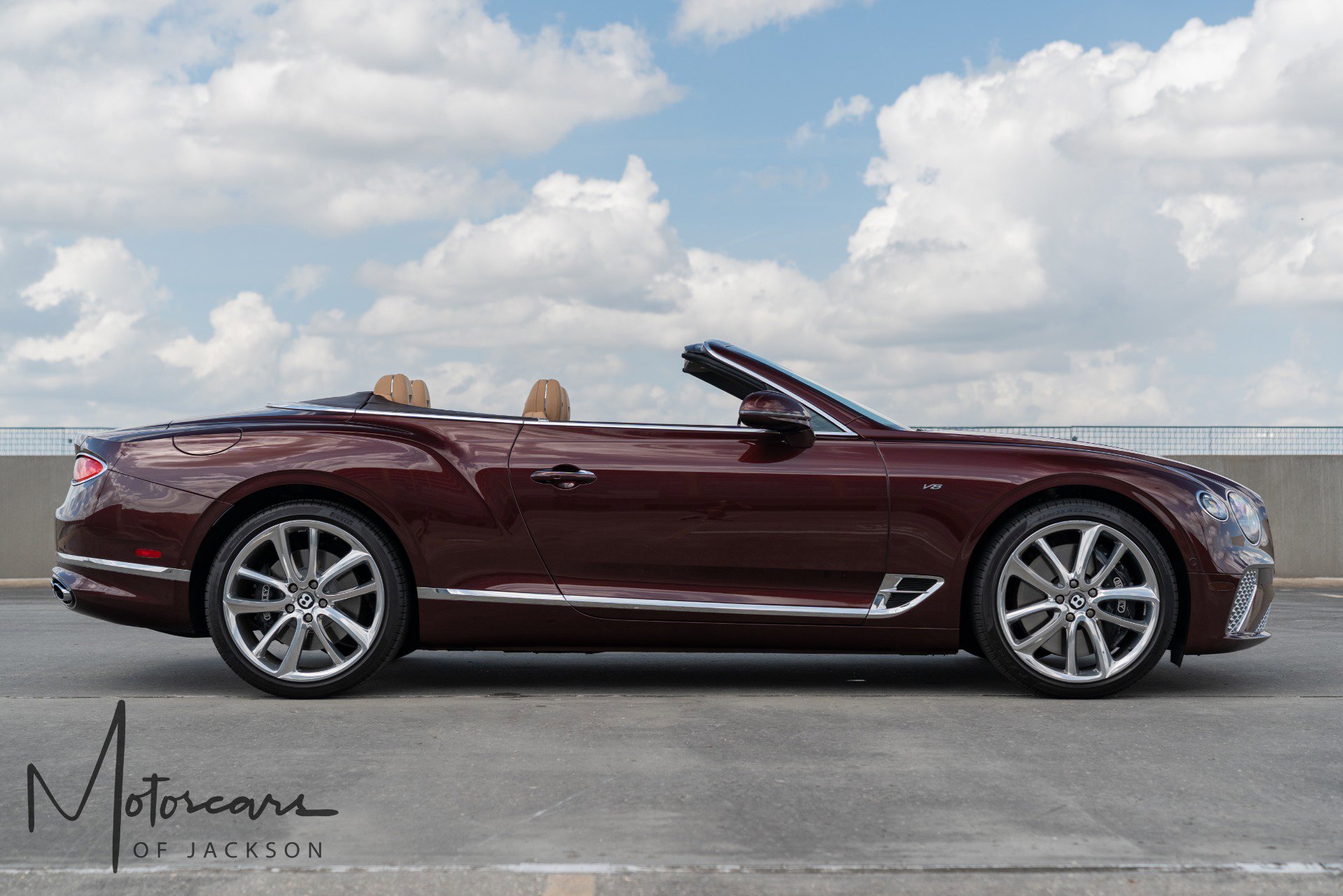 Used 2021 Bentley Continental GT V8 image 7