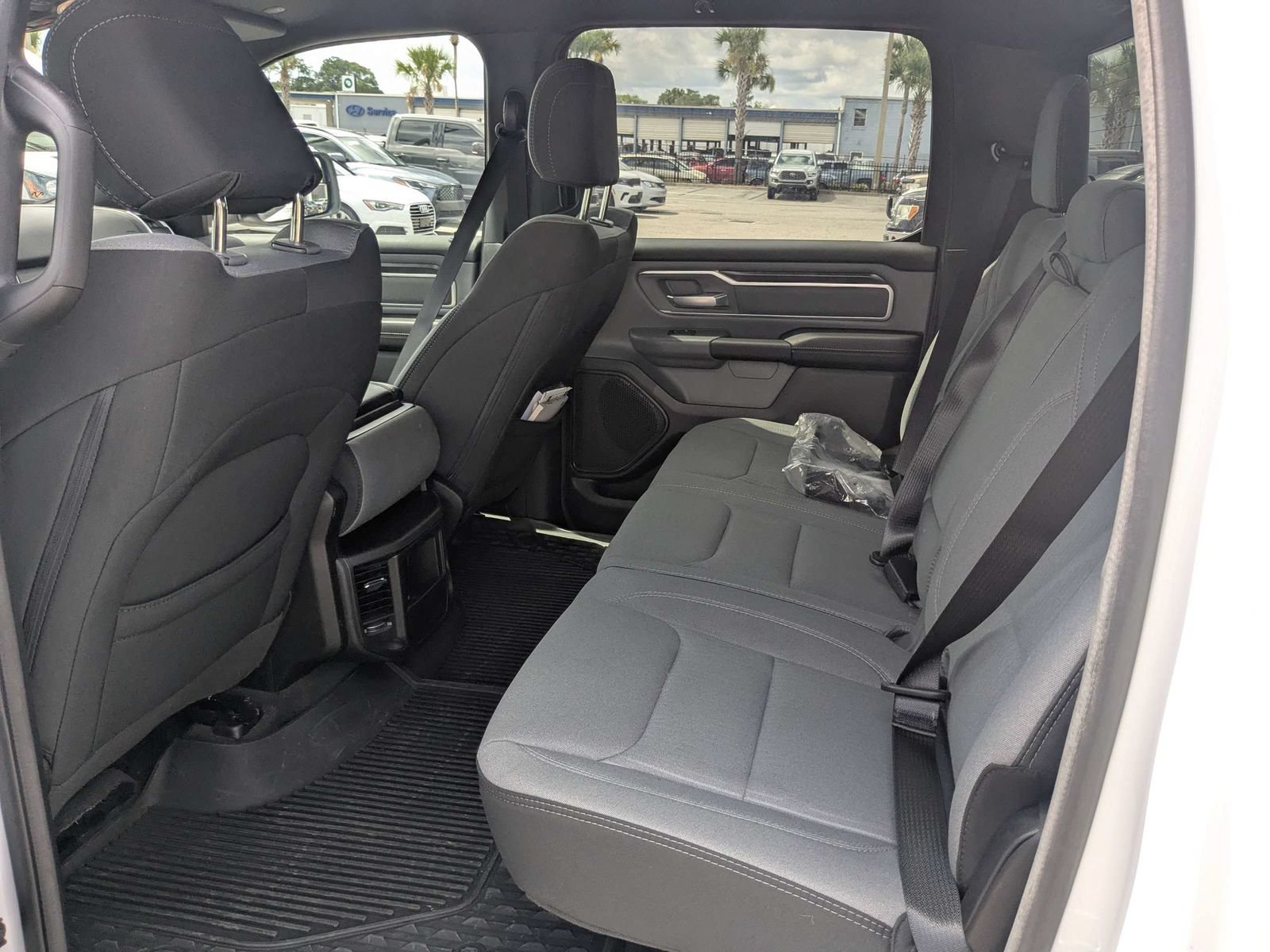 Used 2023 RAM 1500 Big Horn AWD/4WD image 14