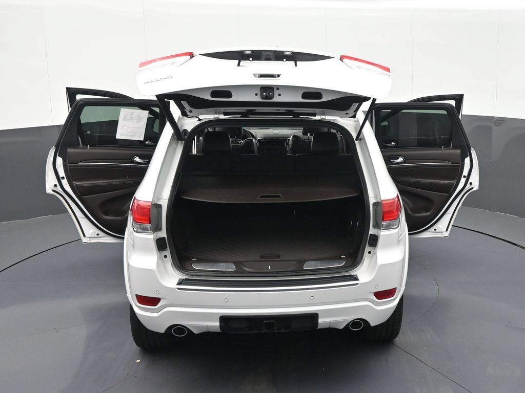Used 2019 Jeep Grand Cherokee Overland AWD/4WD image 43