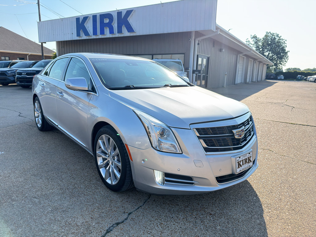 Used 2016 Cadillac XTS Luxury w/ Driver Awareness Package FWD image 7