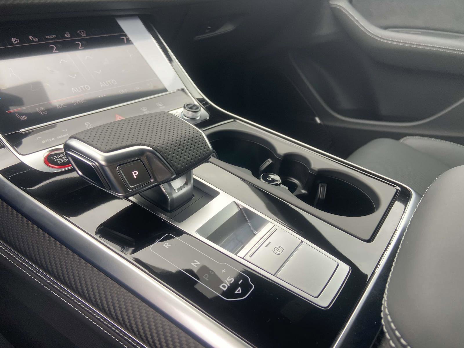 New 2026 Audi SQ8 Prestige image 28