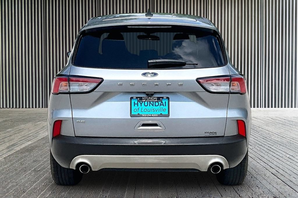 Used 2021 Ford Escape SE w/ Convenience Package FWD image 5