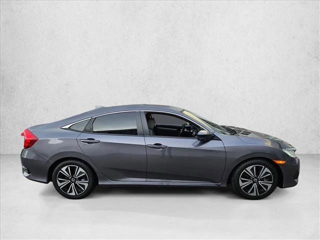 Used 2017 Honda Civic EX-T image 4