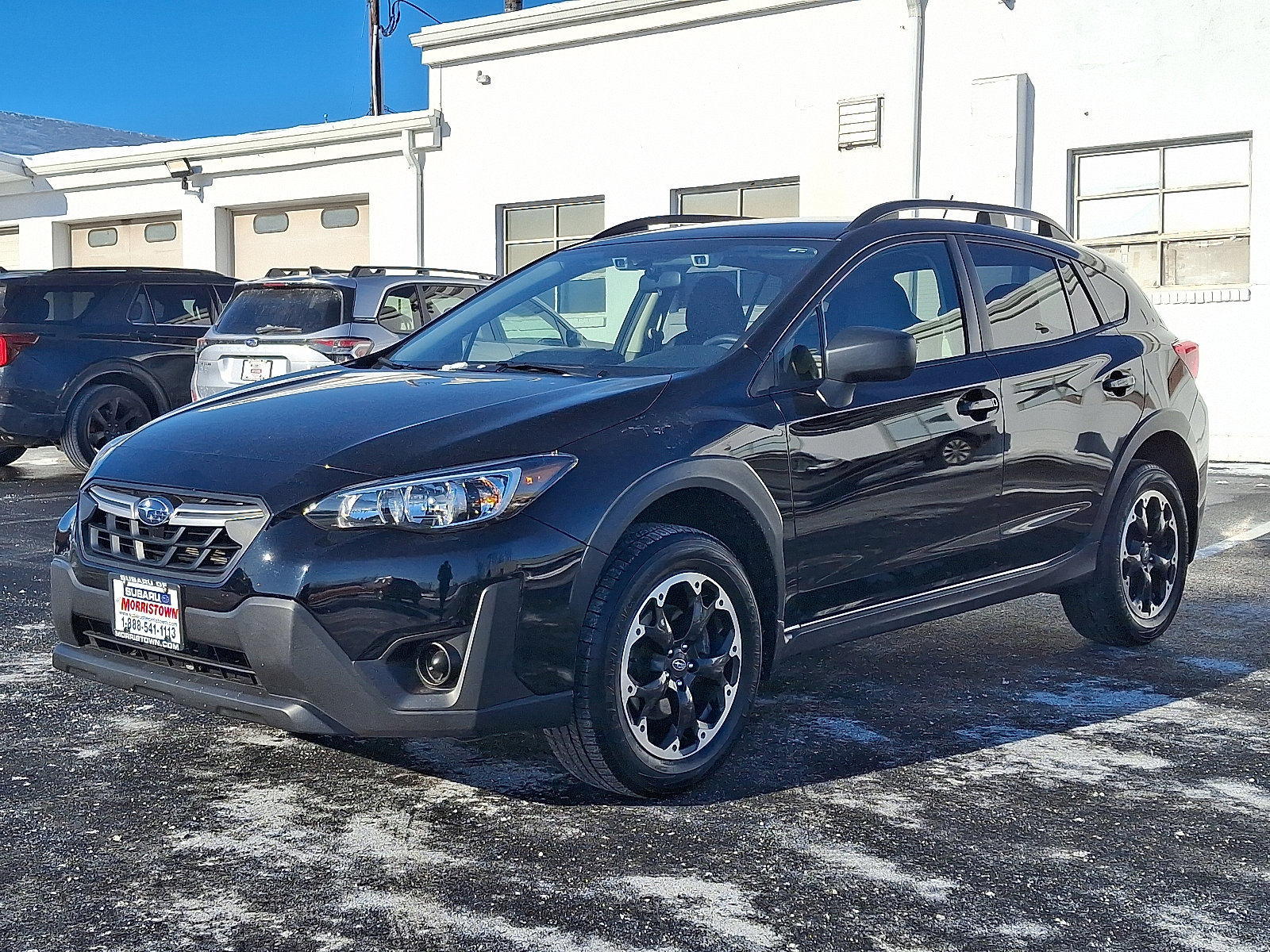 Used 2023 Subaru Crosstrek 2.0i image 3