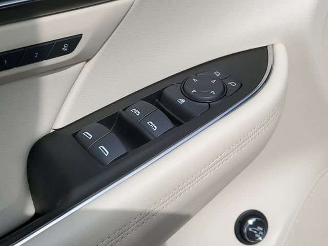 Certified 2023 Buick Envision Avenir AWD/4WD image 25