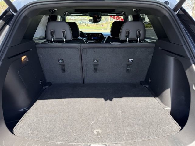 Used 2024 Chevrolet TrailBlazer ACTIV w/ Convenience Package image 34