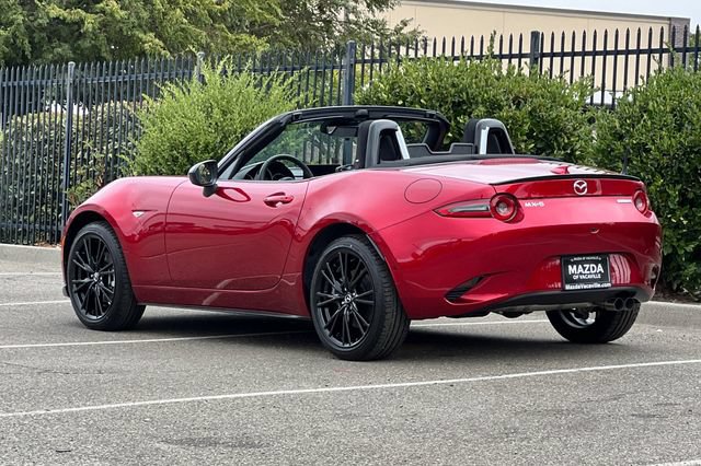 New 2026 MAZDA MX-5 Miata Club RWD image 6