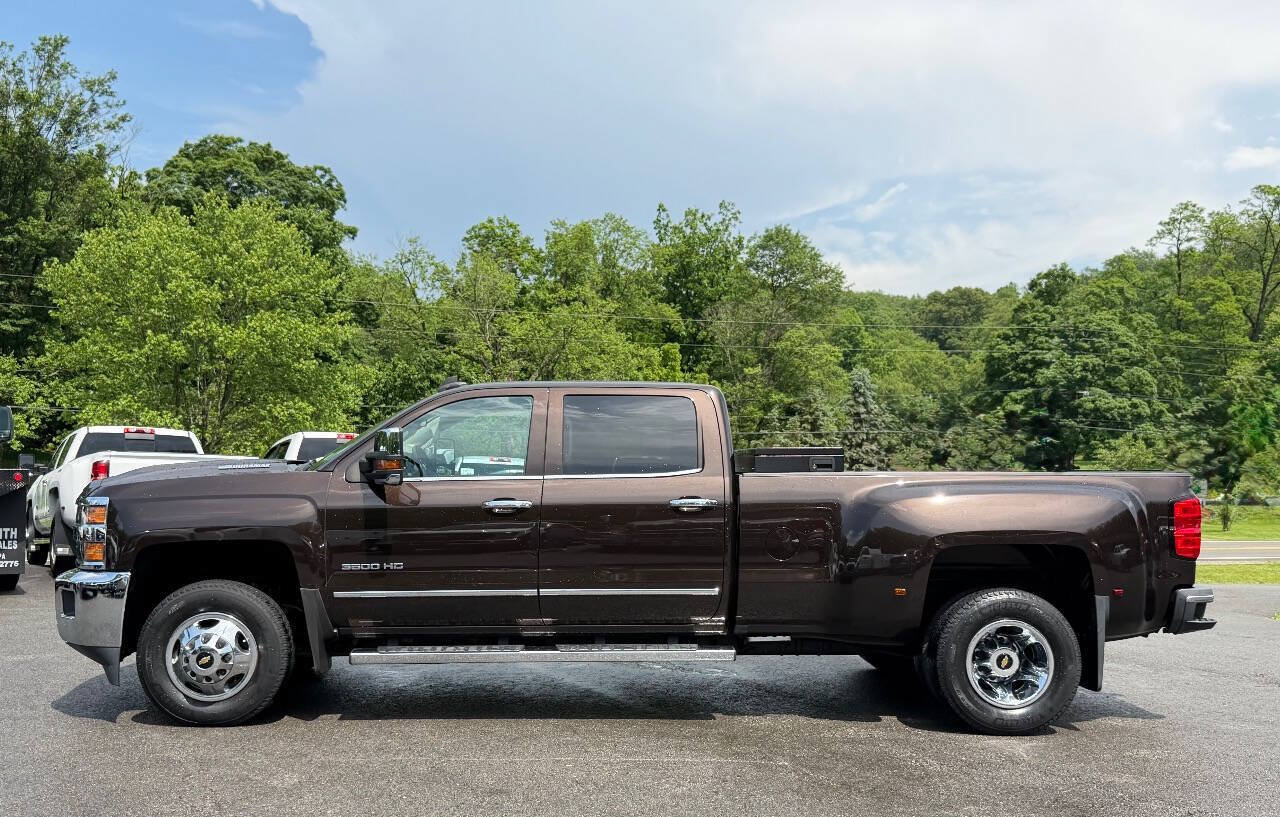 Used 2018 Chevrolet Silverado 3500 LTZ w/ Duramax Plus Package RWD image 6
