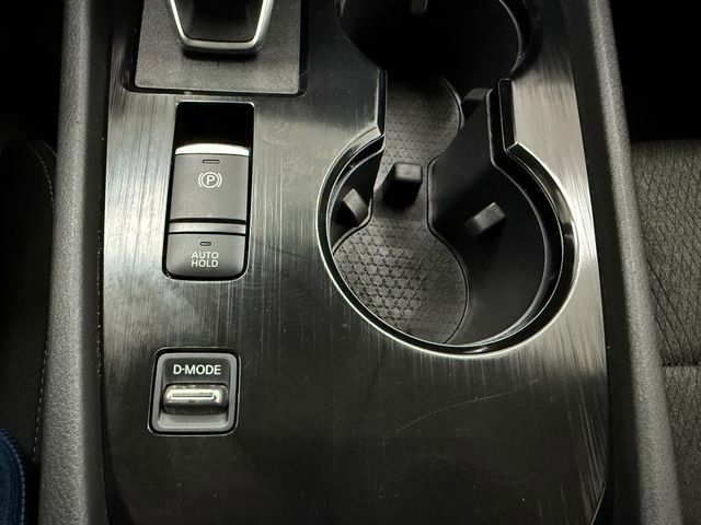 Used 2024 Nissan Rogue SV FWD image 21
