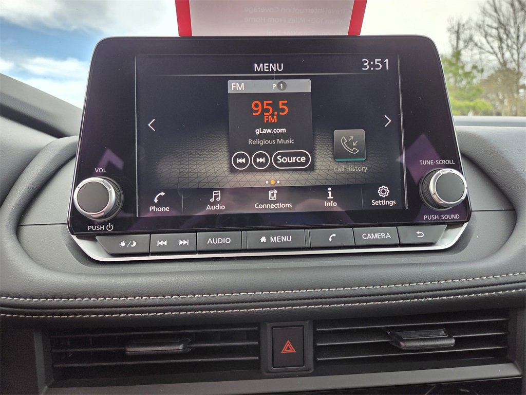 Certified 2025 Nissan Rogue S image 7