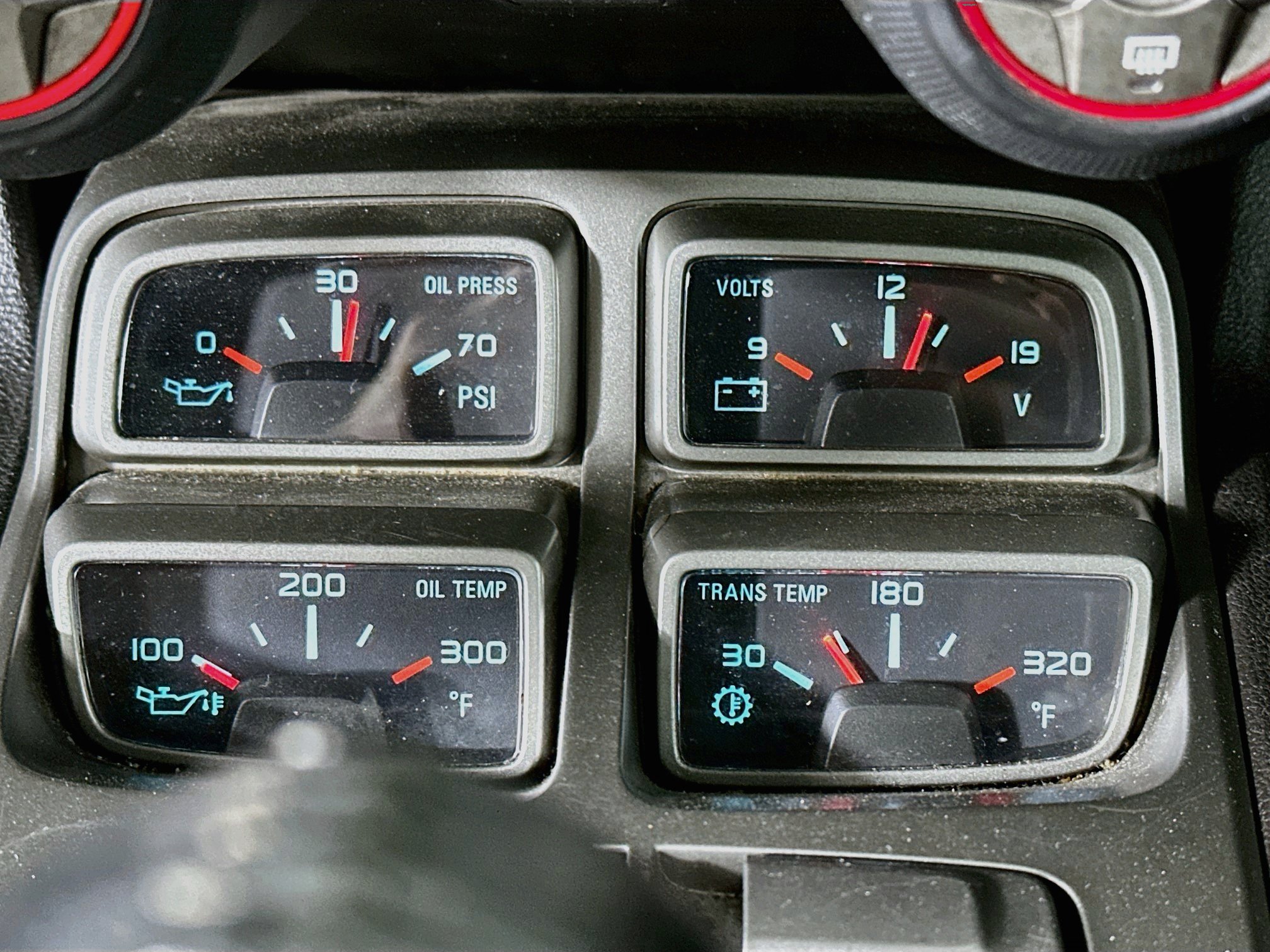 Used 2012 Chevrolet Camaro LT RWD image 25