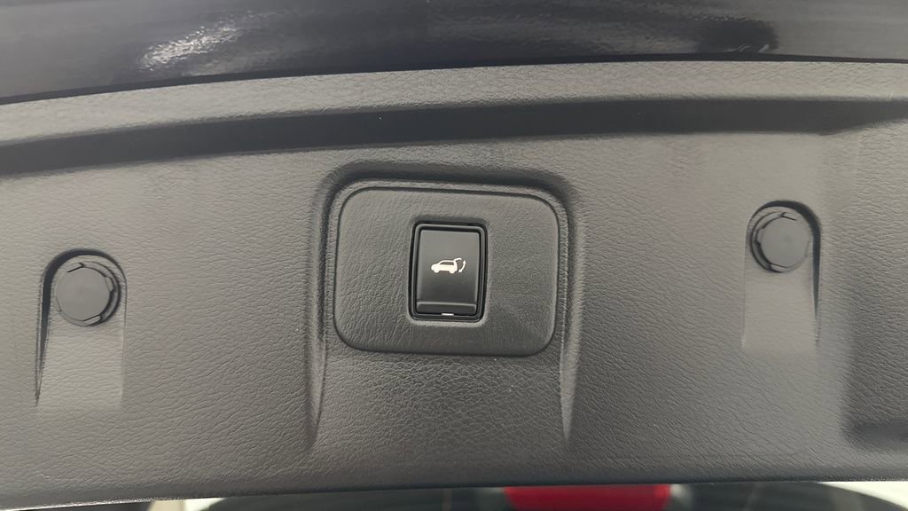 Used 2022 Nissan Murano SL w/ SL Moonroof Package image 24