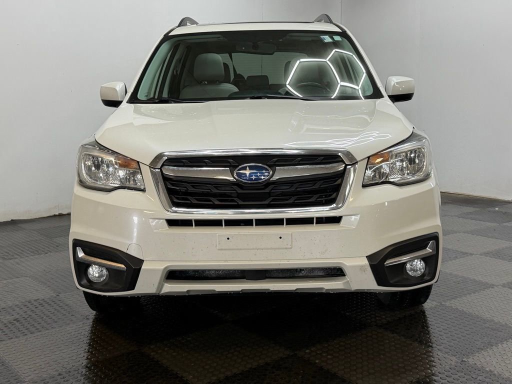 Used 2017 Subaru Forester 2.5i Limited image 3