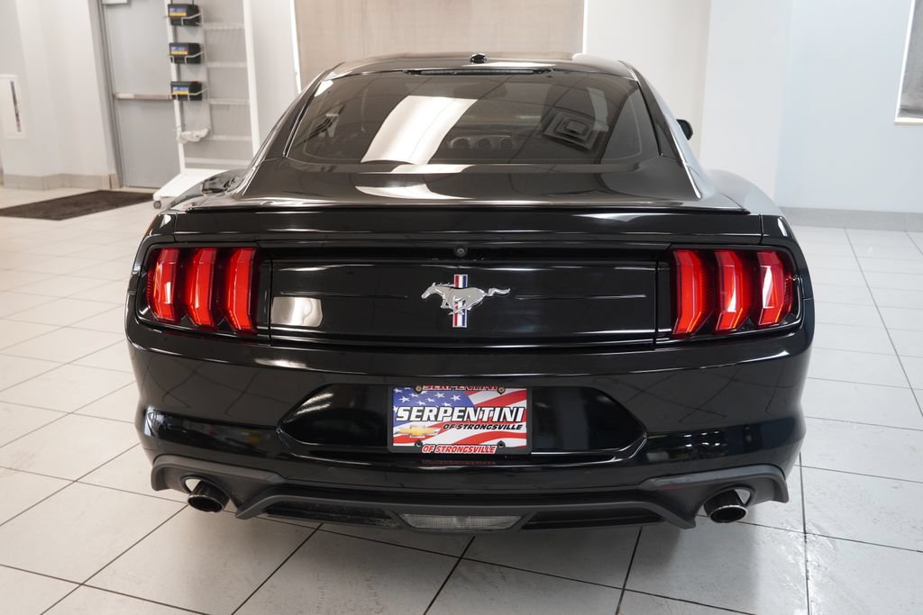 Used 2019 Ford Mustang Premium w/ Equipment Group 201A RWD image 8