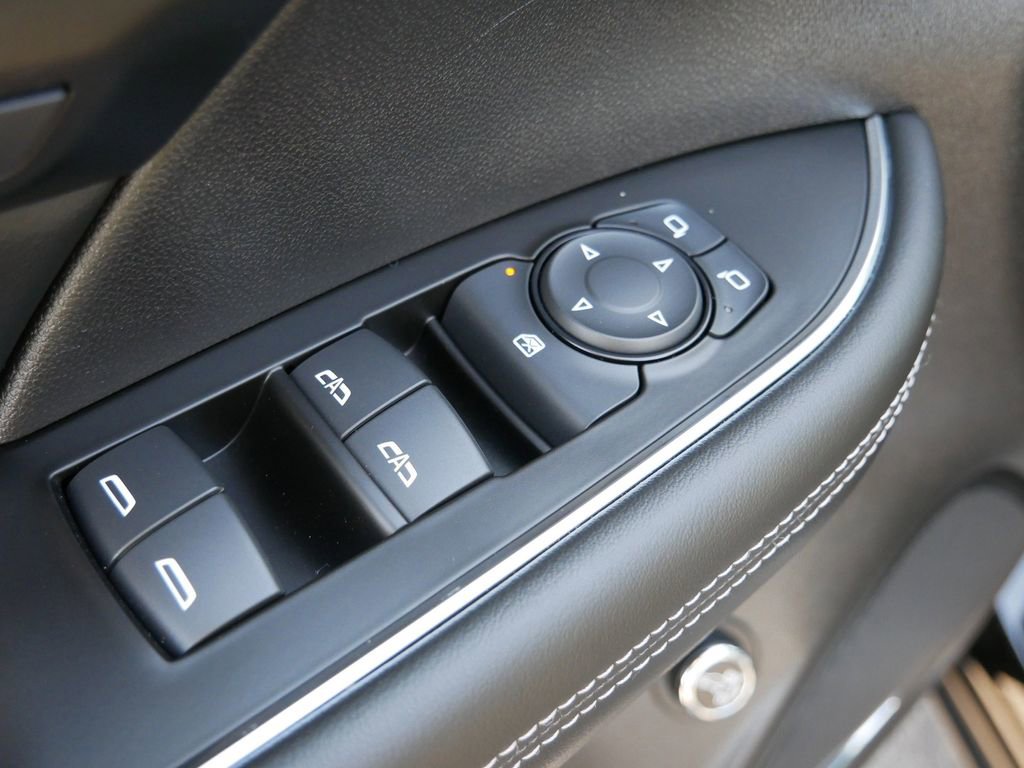 Used 2023 Buick Envision Avenir AWD/4WD image 21