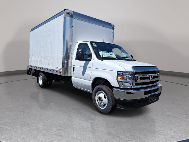 New 2027 Ford E-350 and Econoline 350 Super Duty w/ Driver's Safety Package RWD image 2