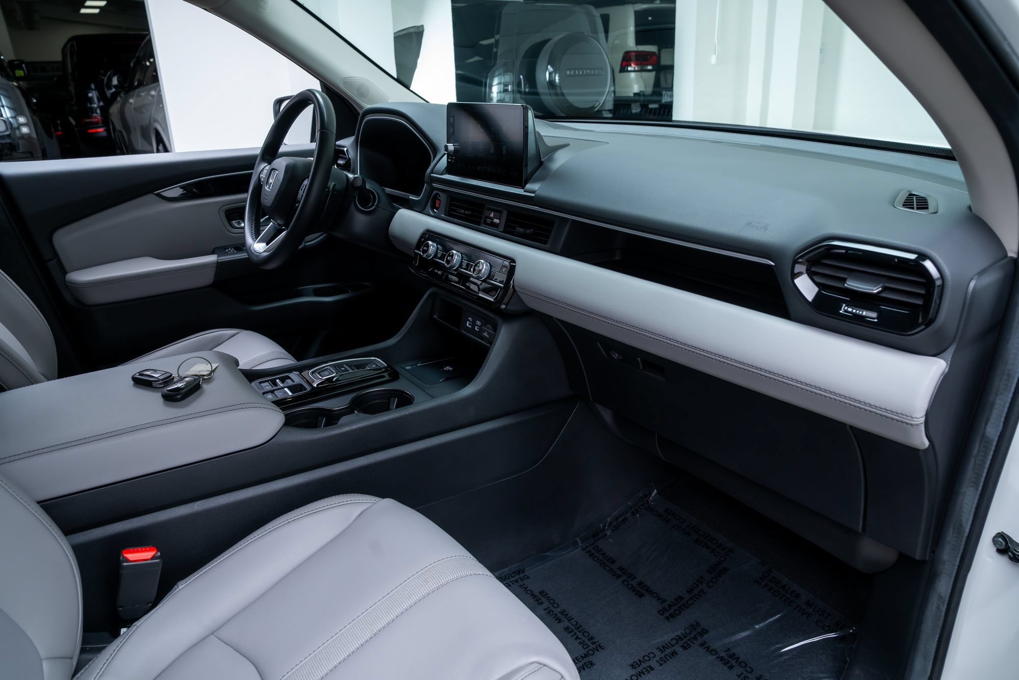 Used 2025 Honda Pilot EX-L image 28