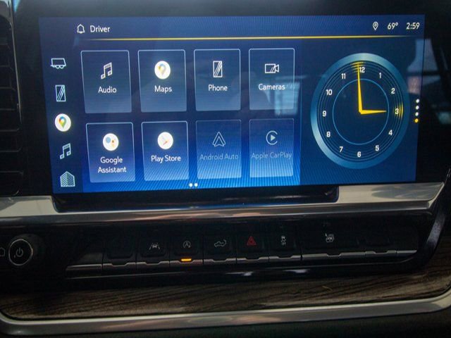 Used 2022 Chevrolet Silverado 1500 RST w/ Convenience Package II image 15