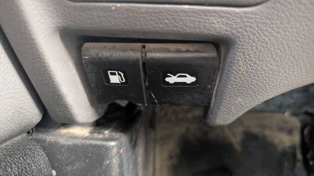 Used 2019 Nissan NV200 S image 28