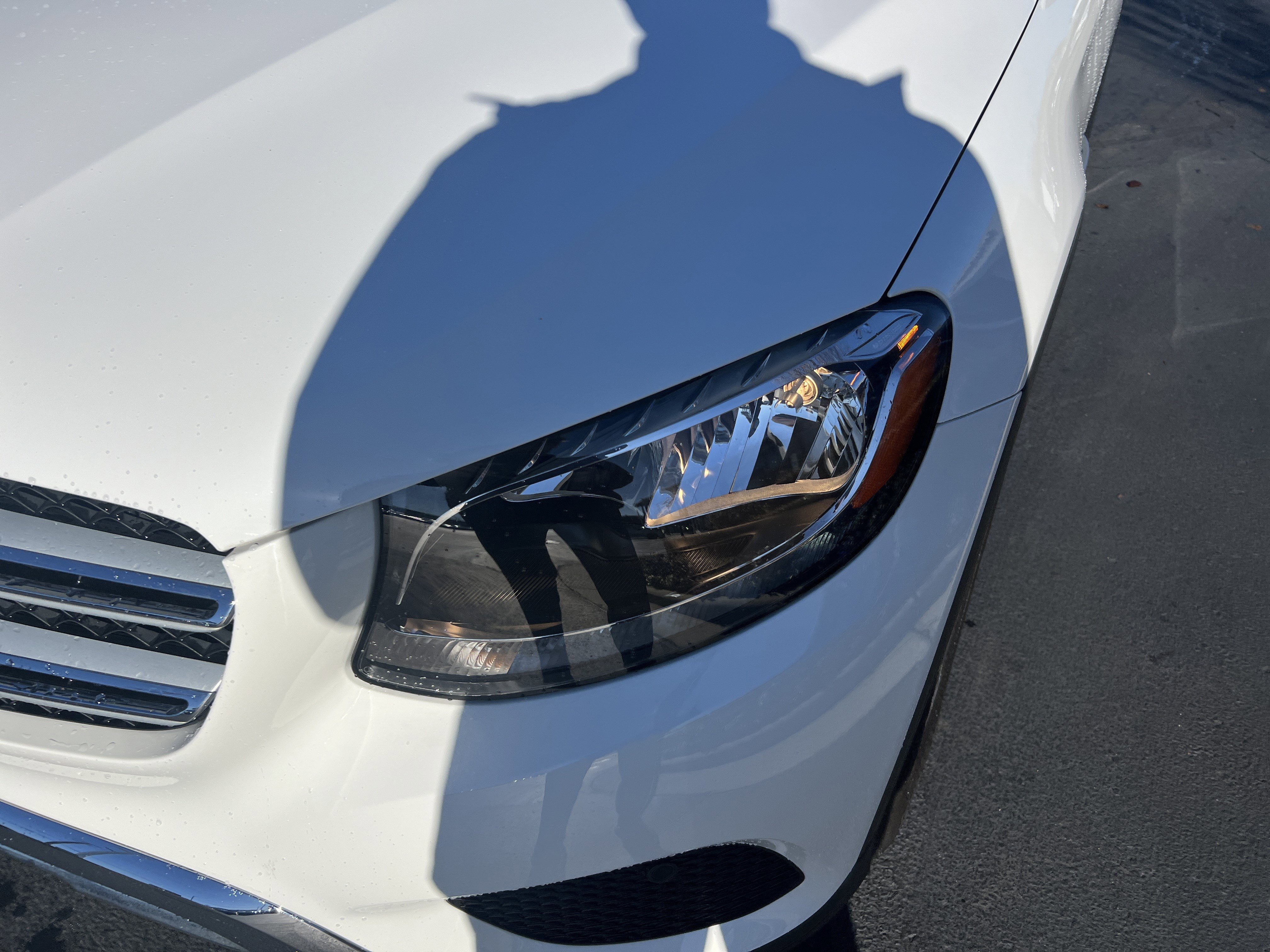 Certified 2019 Mercedes-Benz GLC 300 4MATIC w/ Premium Package image 6