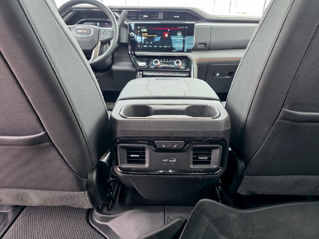 Used 2024 GMC Sierra 2500 AT4 w/ AT4 Premium Plus Package AWD/4WD image 17