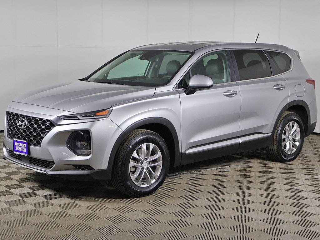Used 2020 Hyundai Santa Fe SE image 6
