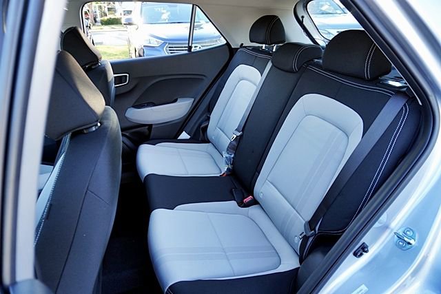 New 2026 Hyundai Venue SEL FWD image 20