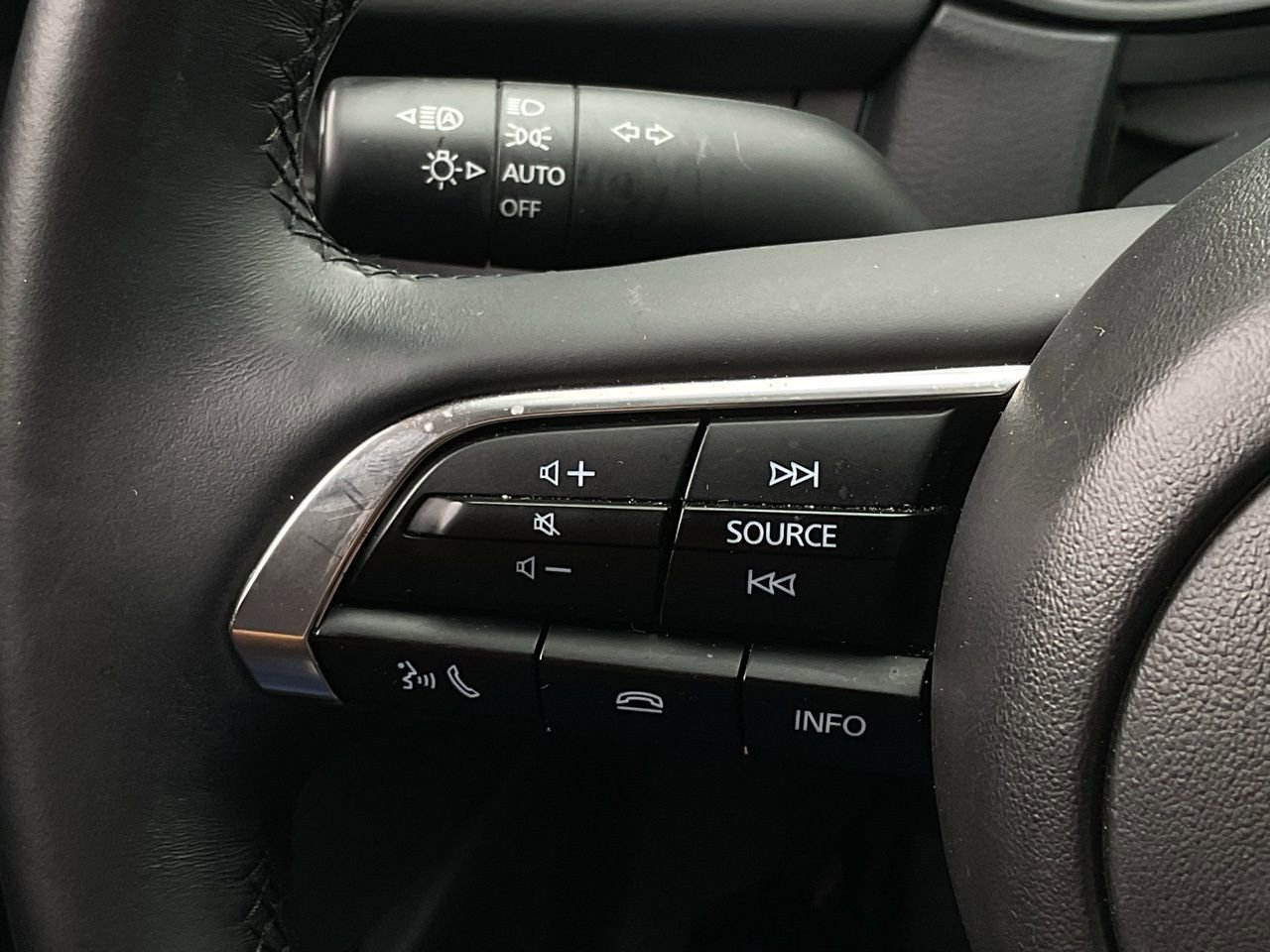 Used 2025 MAZDA CX-30 AWD 2.5 S w/ Select Sport Pkg image 23