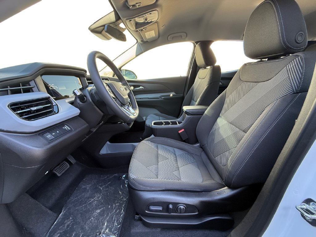 New 2027 Chevrolet Bolt LT w/ Comfort Package FWD image 9