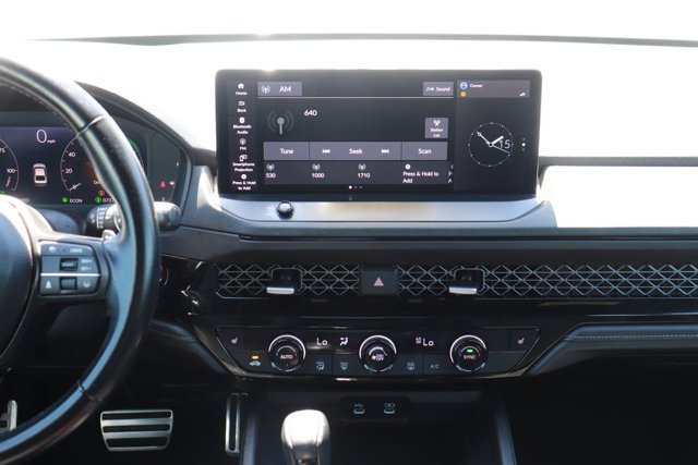 Used 2023 Honda Accord Sport image 16