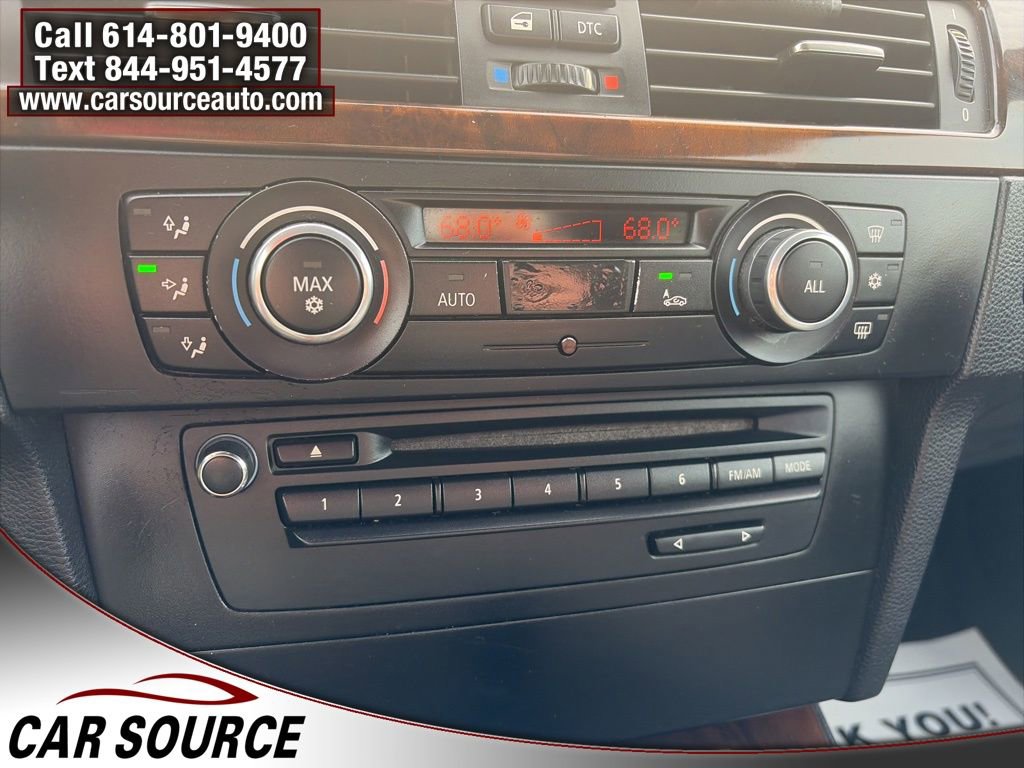 Used 2010 BMW 335i Convertible image 20