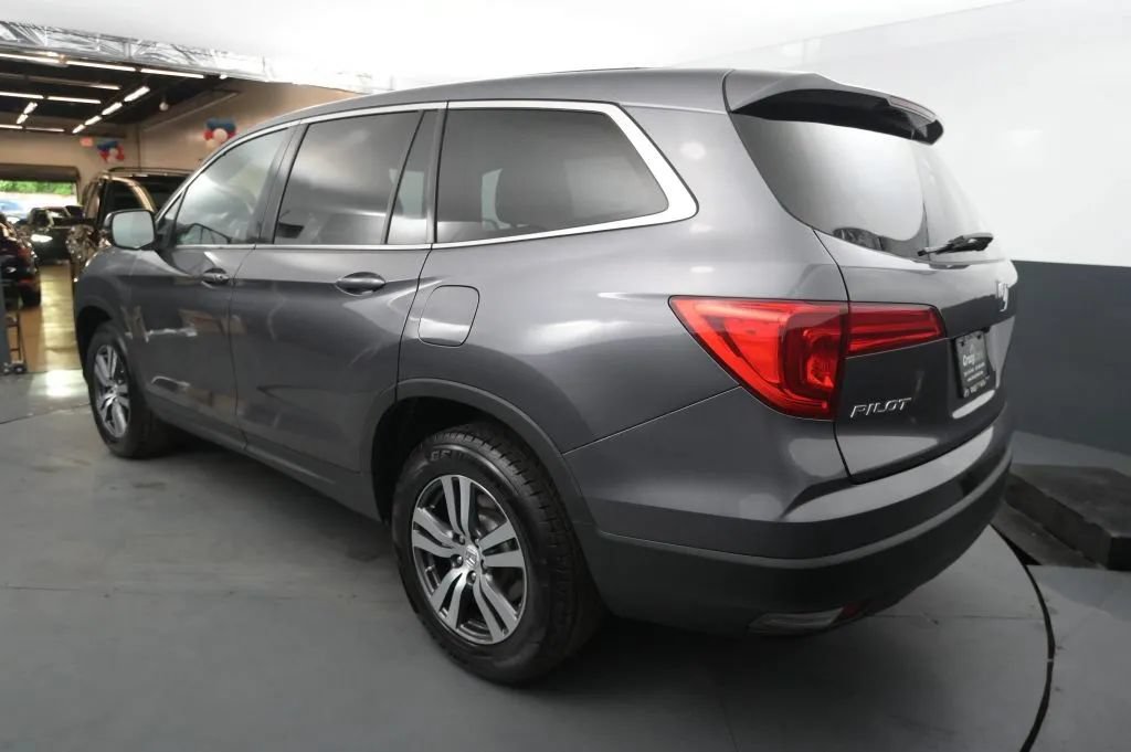 Used 2017 Honda Pilot EX-L image 3