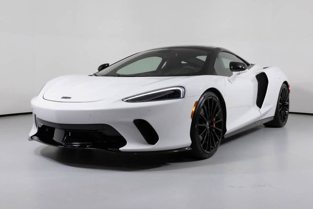 Used 2022 McLaren GT image 11