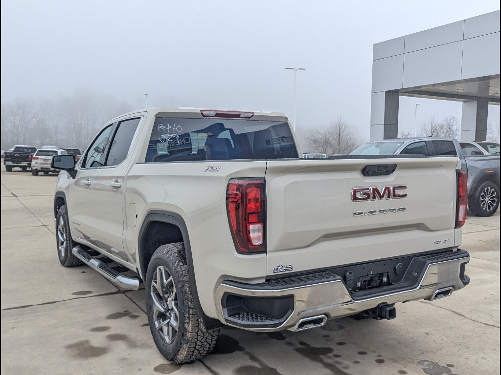 New 2026 GMC Sierra 1500 SLE w/ X31 Off-Road Package AWD/4WD image 8
