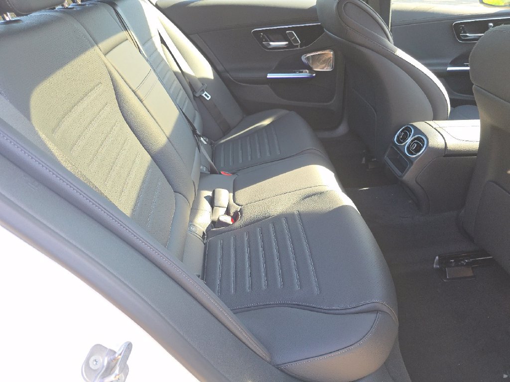 New 2026 Mercedes-Benz C 300 4MATIC Sedan image 21
