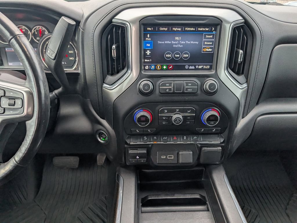 Used 2020 Chevrolet Silverado 1500 RST image 19